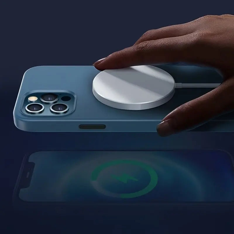 15W Magnetic Wireless Charger With USB - C Compatible With MagSafe Wireless Charger Fast Charging Lightning For IPhone 13/13 Mini/13Pro/13Pro Max/iPhone 12/12 Mini/12Pro MaxVINE GLOBAL