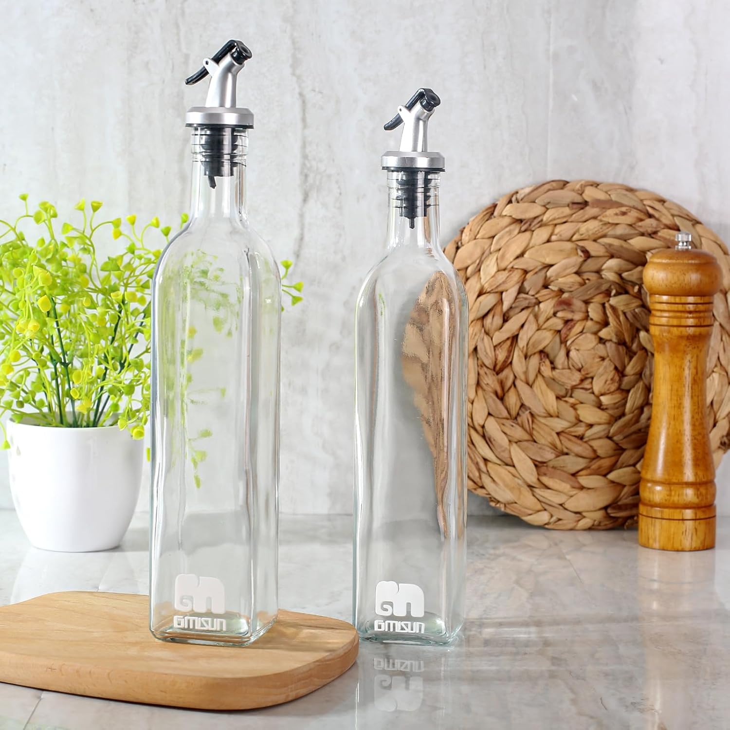 Oil Dispenser for Kitchen, 4Pack Oil Bottles for Kitchen, 17oz Cooking Oil Dispenser Bottle, Glass Oil Container with Plastic Pourer, Oil Cruet with Plastic Funnel and Labels for Vegetable - VINE GLOBAL