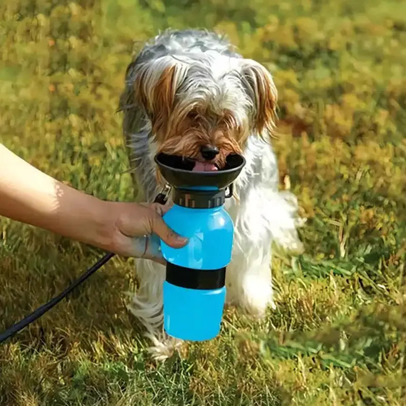 1pc Dog Water Bottle; Plastic Dog & Cat Water Bottle Mug 500ml For Outdoor Travel - VINE GLOBAL