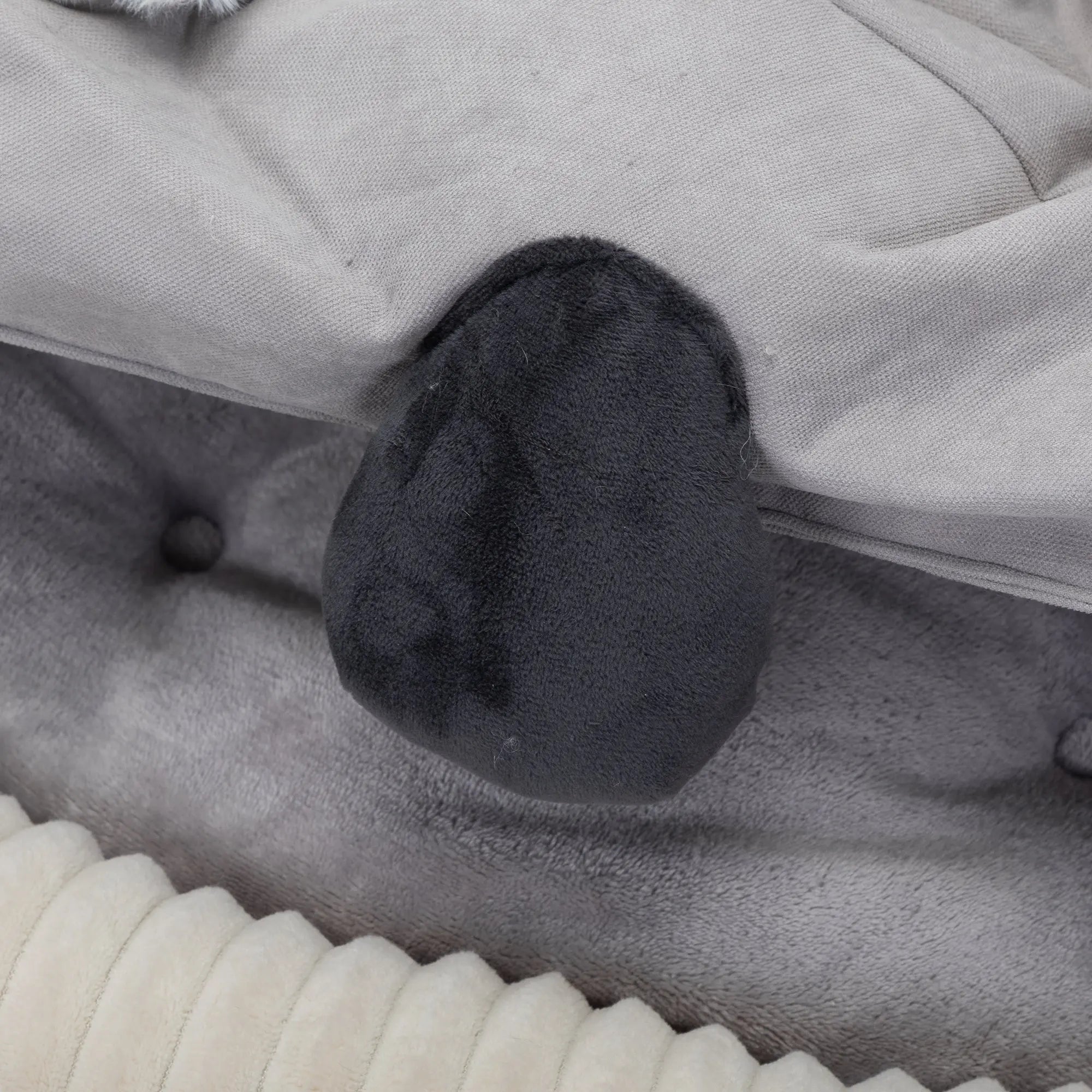 Collapsible Cat Tunnel Bed;  Hide Tunnel for Indoor Cats with Hanging Toys and Cushion Mat;  XH - VINE GLOBAL