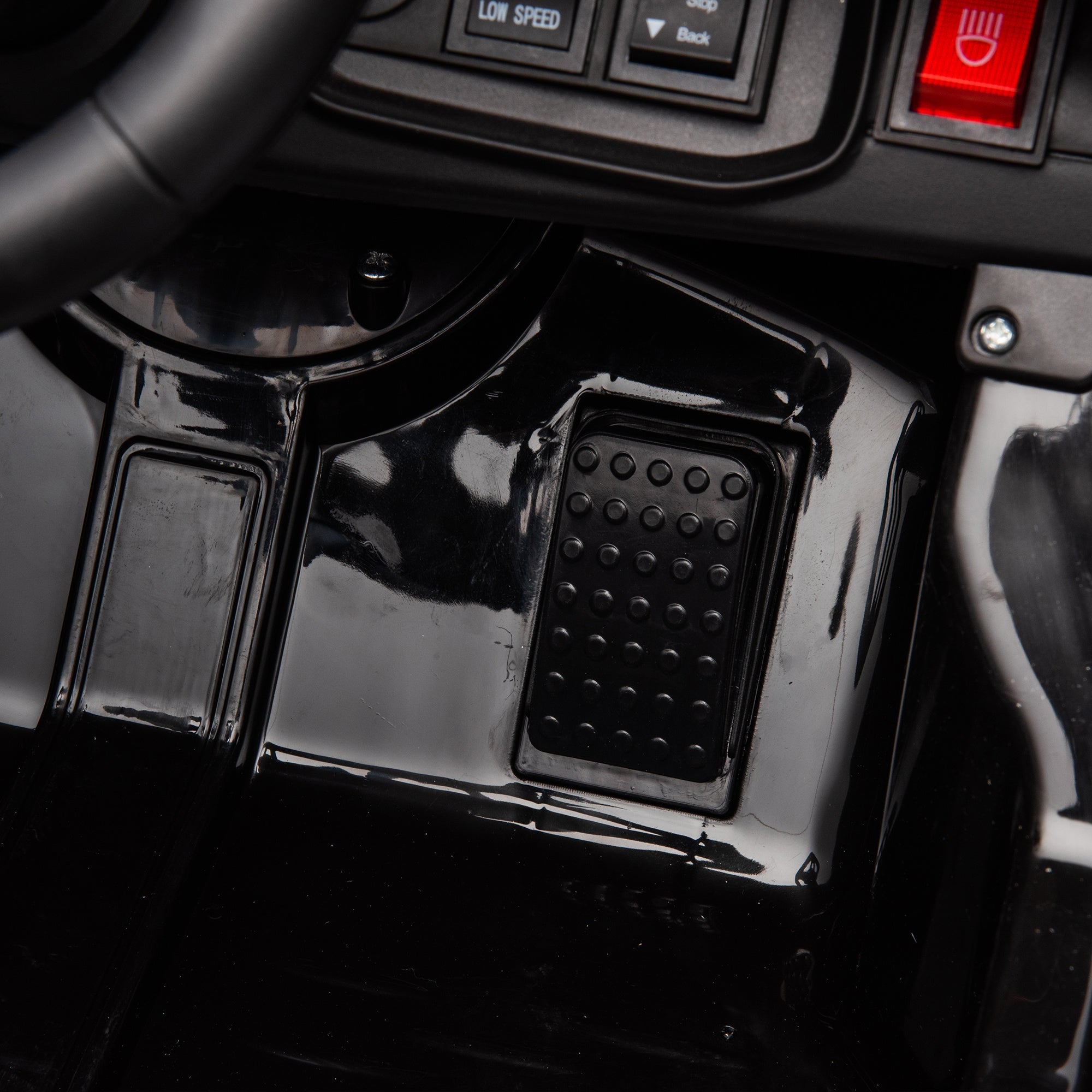 24v Kids ride on police car W/Parents Remote Control,anti-collision bar,Front& top alarm light design,Police car sticker,megaphone,three-speed,slow start,Four wheel suspension. - VINE GLOBAL